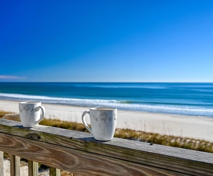 Spreading the Sunshine - 5 BR, 4.5 BA Oceanfront, Spectacular Views, Private Hot Tub